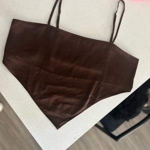 SILK CROP TOP